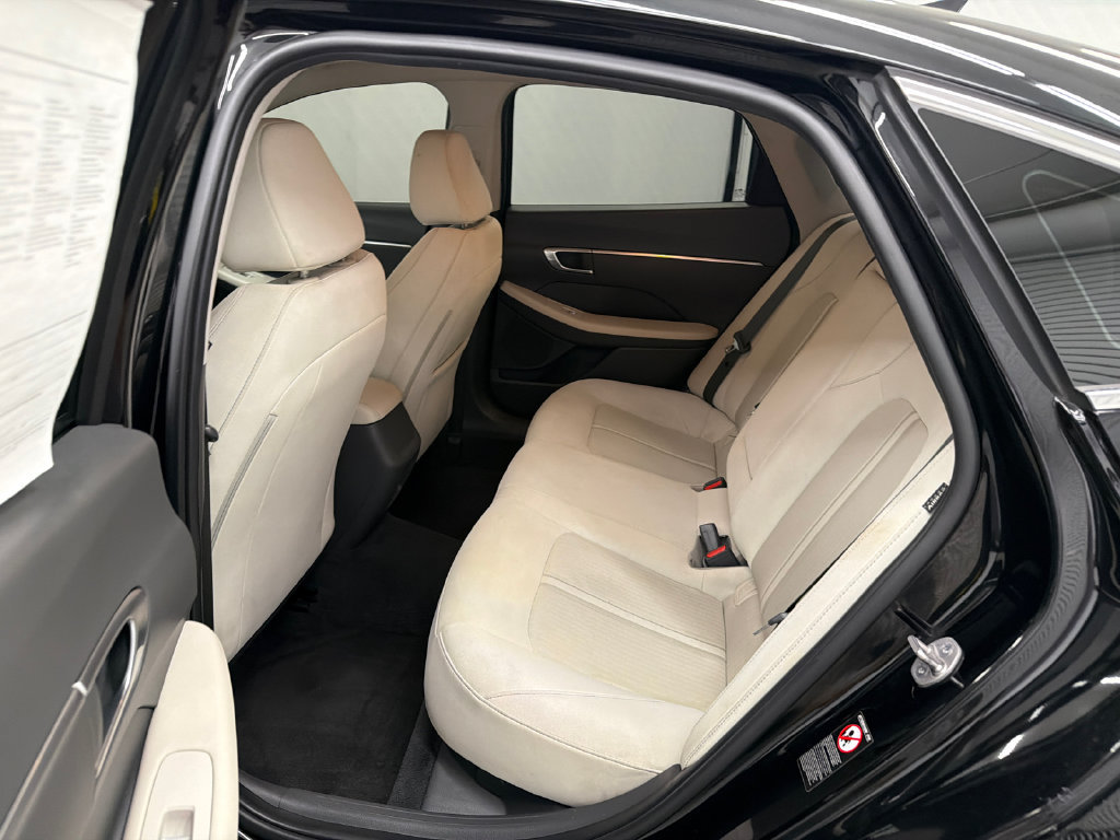 Used 2023 Hyundai Sonata SEL FWD image 19