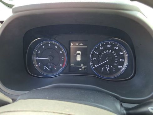 Used 2023 Hyundai Kona SEL image 17