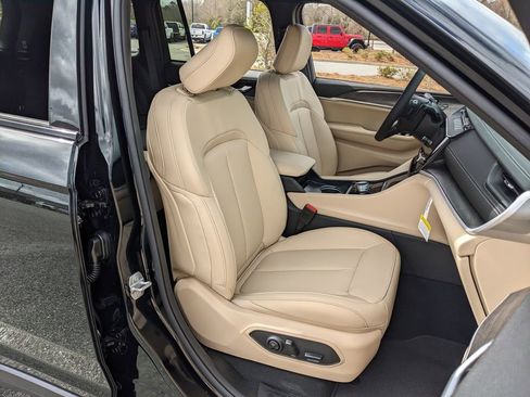 New 2026 Jeep Grand Cherokee Limited image 47