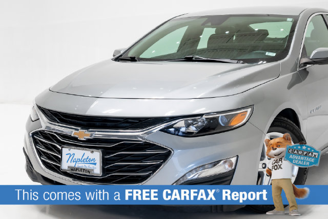 Used 2024 Chevrolet Malibu LT FWD image 2