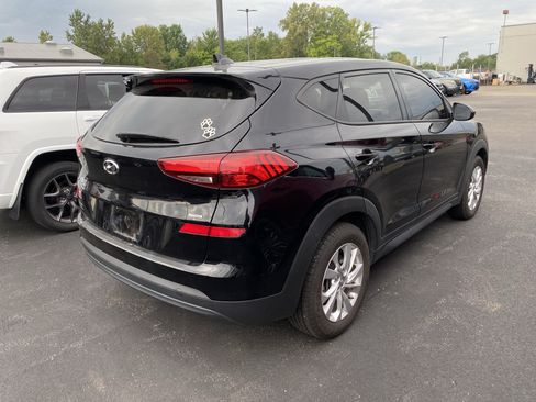 Used 2021 Hyundai Tucson SE w/ Cargo Package AWD/4WD image 2