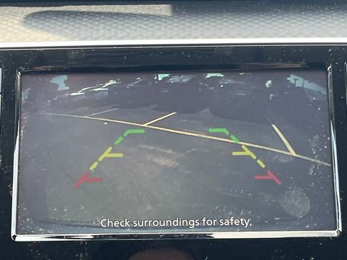 New 2025 Nissan Kicks Play S image 24