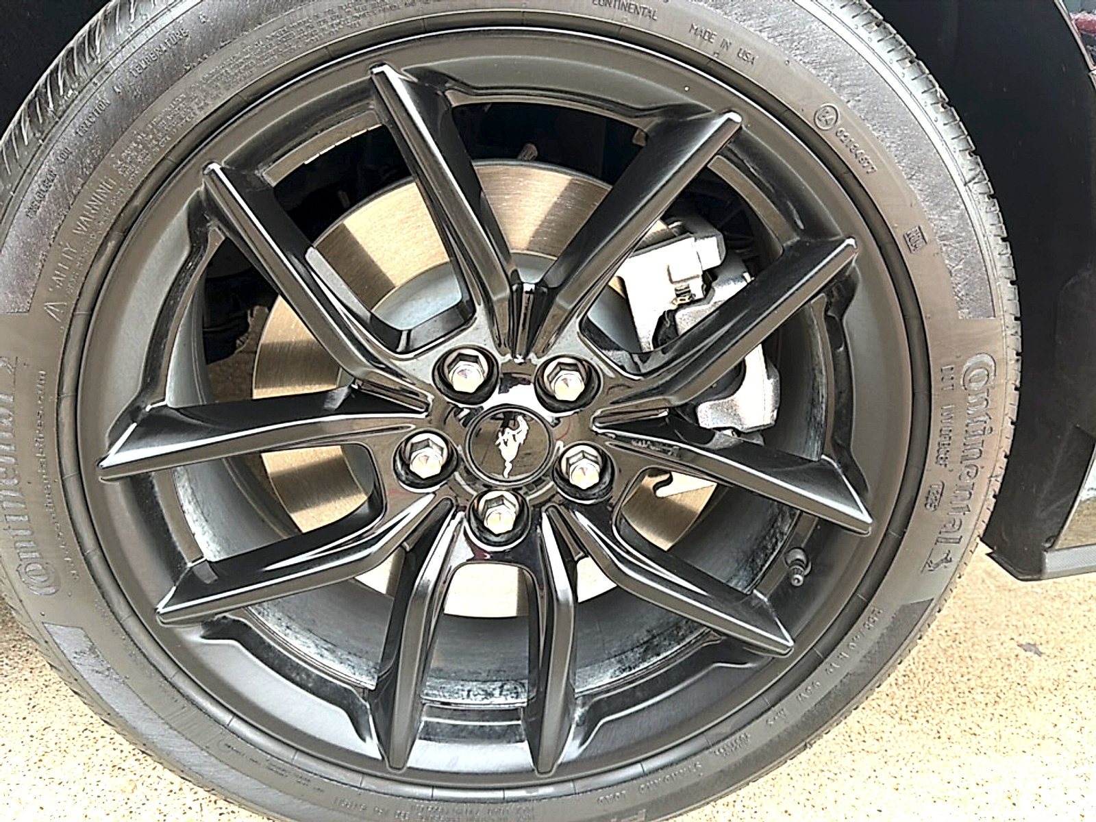 Used 2025 Ford Mustang GT RWD image 6