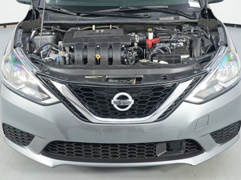 Used 2019 Nissan Sentra S image 7