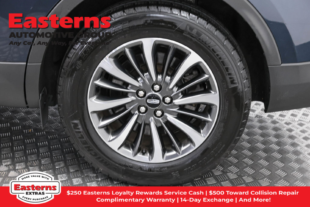 Used 2023 Lincoln Nautilus AWD image 34