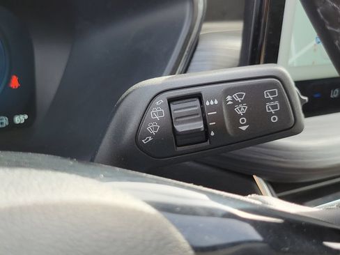 Certified 2023 Ford Escape Platinum AWD/4WD image 16