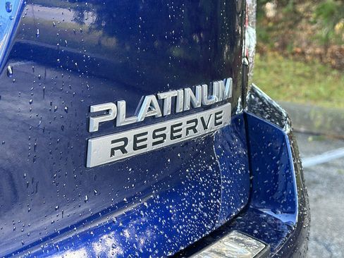 Certified 2025 Nissan Armada Platinum Reserve image 10