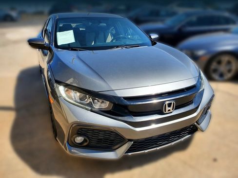 Used 2017 Honda Civic Sport image 17