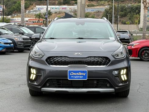 Used 2020 Kia Niro EX Premium FWD image 3