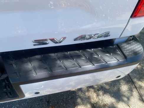 Certified 2024 Nissan Titan SV w/ SV Convenience Package image 14