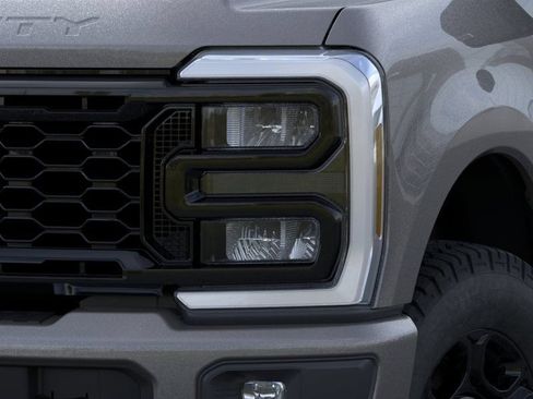 New 2026 Ford F250 XL w/ STX Appearance Package AWD/4WD image 18