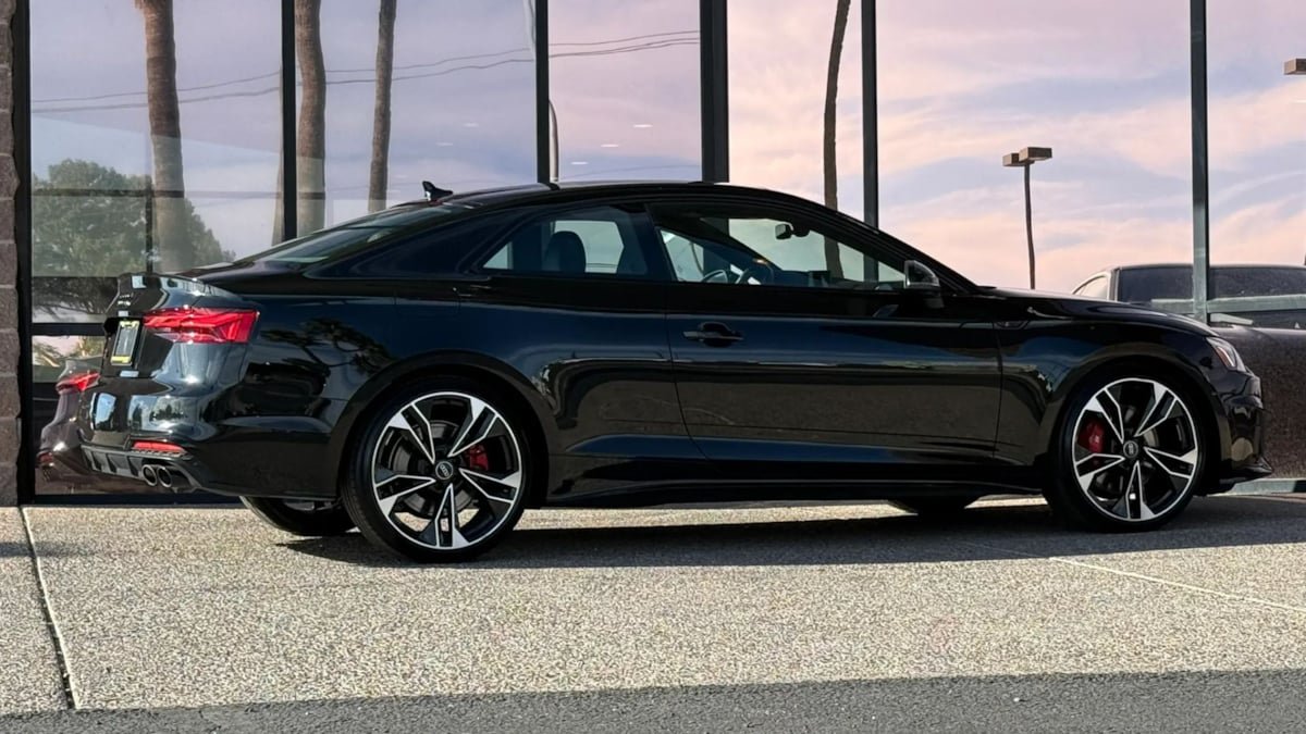 Used 2023 Audi S5 Premium Plus w/ Premium Plus AWD/4WD image 13