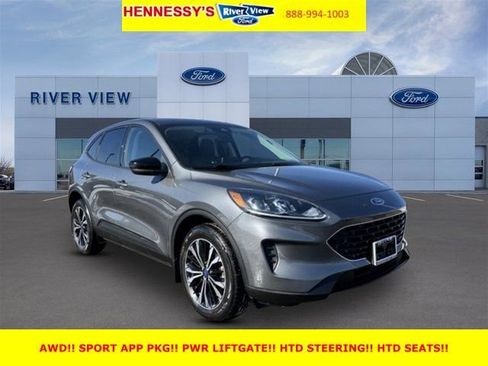 Used 2022 Ford Escape SE w/ SE Sport Appearance Package image 1