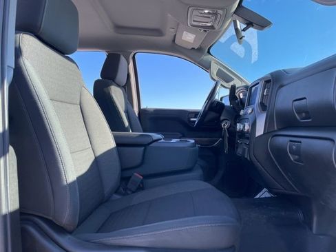 Used 2019 GMC Sierra 1500 SLE image 9