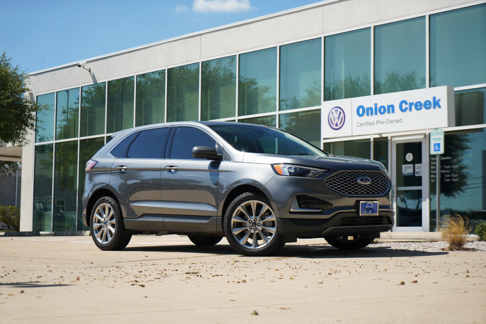 Used 2024 Ford Edge SEL AWD/4WD image 1