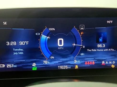 Used 2024 Chevrolet Blazer EV RS RWD image 56