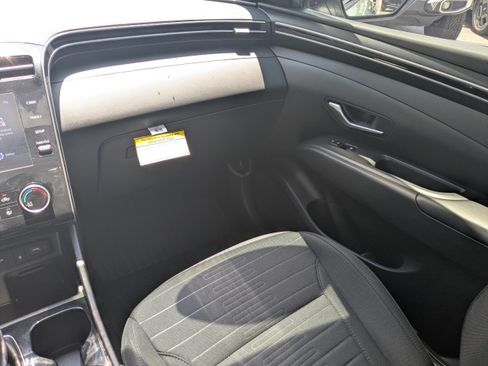 Used 2023 Hyundai Santa Cruz SEL w/ Activity Package AWD/4WD image 8