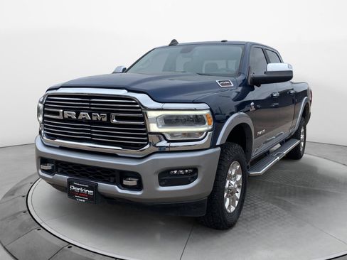 Used 2022 RAM 2500 Laramie AWD/4WD image 1
