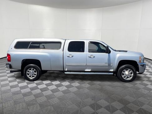 Used 2011 Chevrolet Silverado 3500 LTZ AWD/4WD image 7