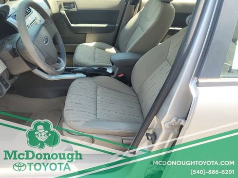 Used 2009 Ford Focus SE FWD image 9