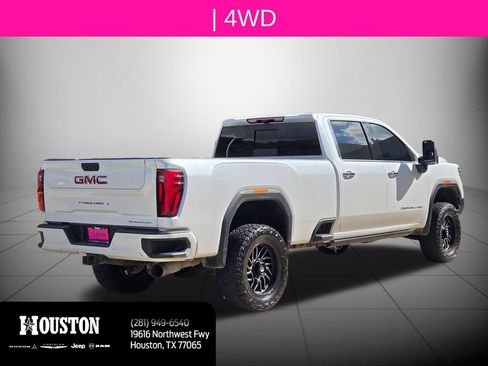 Used 2024 GMC Sierra 2500 Denali w/ Denali Reserve Package AWD/4WD image 4