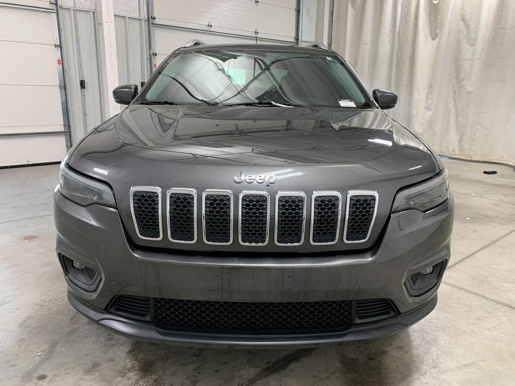 Used 2019 Jeep Cherokee Latitude Plus AWD/4WD image 11
