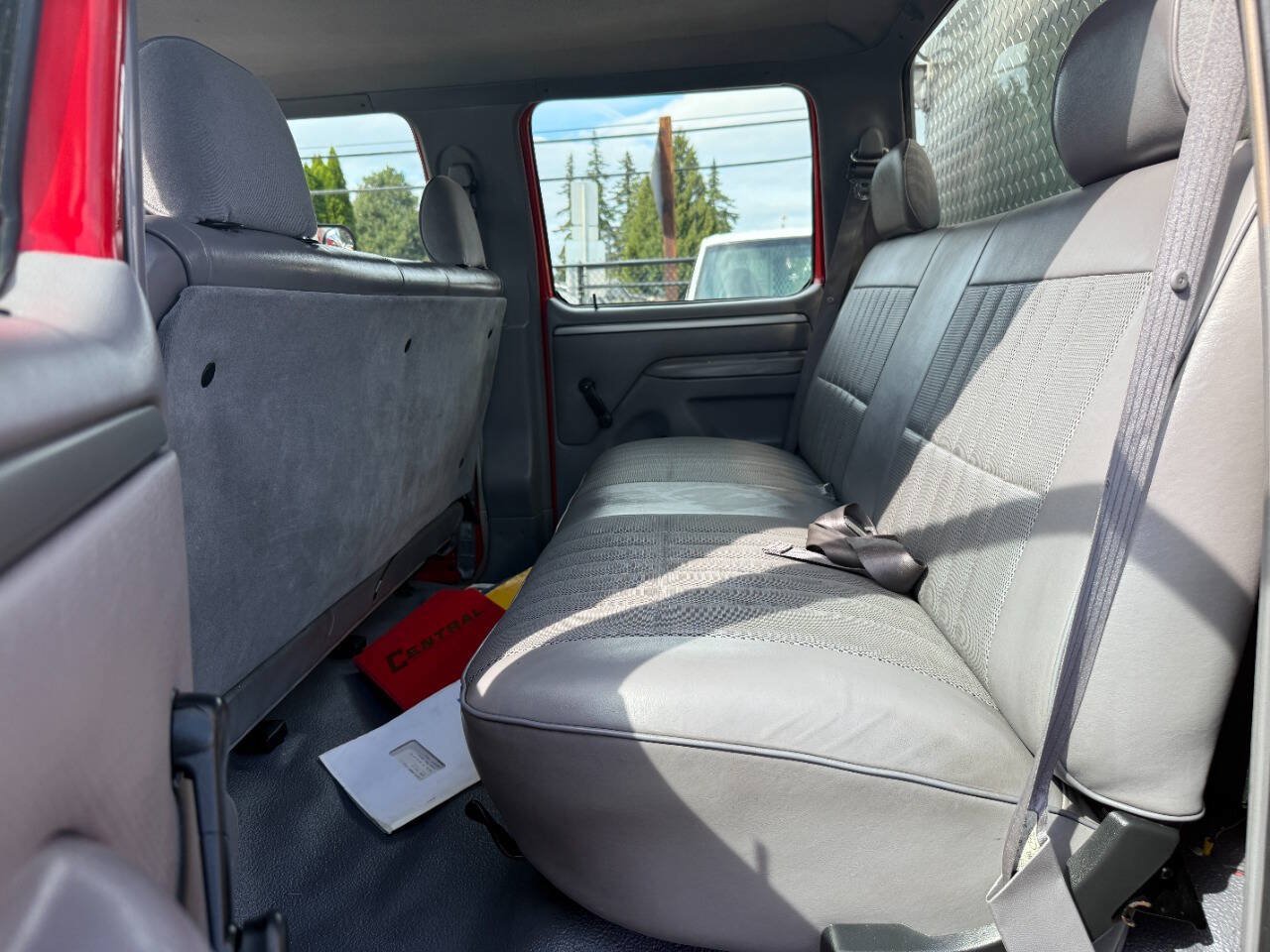 Used 1995 Ford F450 2WD Regular Cab Super Duty image 59