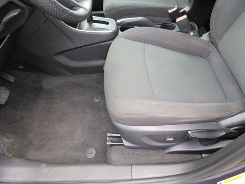 Used 2018 Chevrolet Trax LS FWD image 19