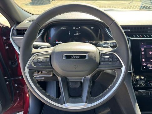 New 2026 Jeep Grand Cherokee Laredo AWD/4WD image 13