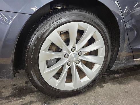 Used 2018 Tesla Model S 75D image 12