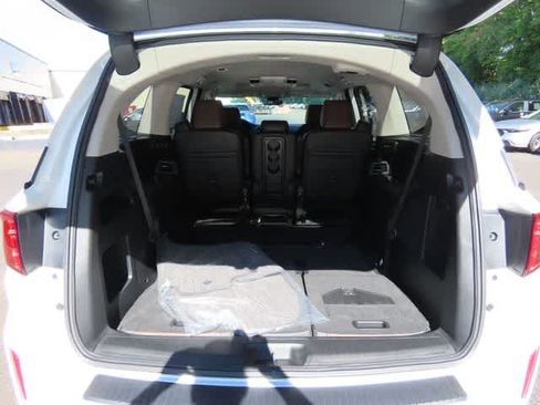 New 2026 Honda Odyssey Elite image 11