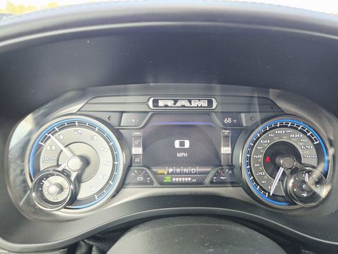 Used 2020 RAM 1500 Limited w/ Off Road Group image 28