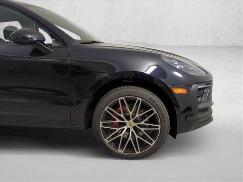 New 2026 Porsche Macan S image 12