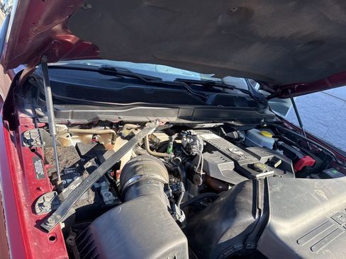 Used 2022 RAM 3500 Laramie image 43