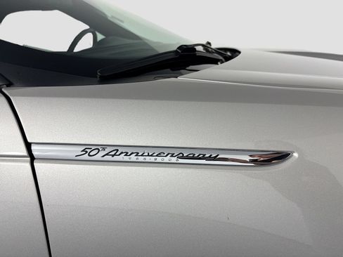 Used 2005 Ford Thunderbird RWD image 29