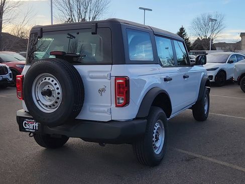 New 2025 Ford Bronco 4-Door image 8