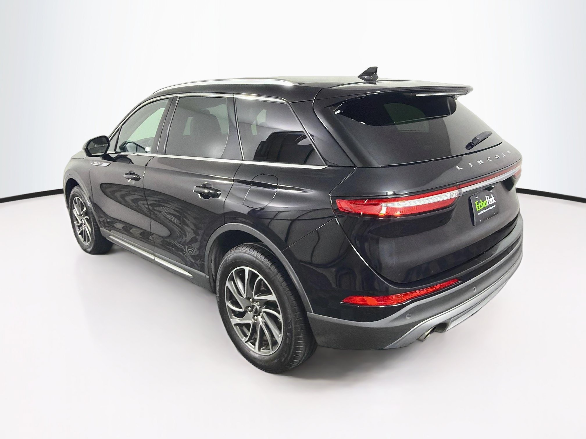 Used 2020 Lincoln Corsair FWD w/ Equipment Group 101A image 5