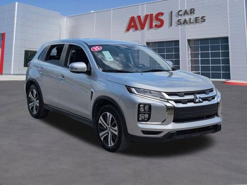 Used 2025 Mitsubishi Outlander Sport SE AWD/4WD image 3