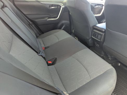 Used 2023 Toyota RAV4 XLE FWD image 12