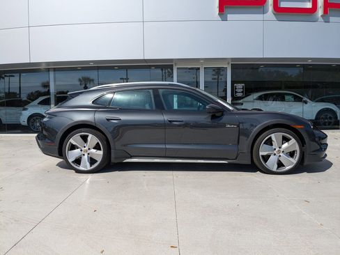 New 2024 Porsche Taycan 4 Cross Turismo image 8