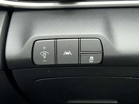 Certified 2023 Hyundai Elantra SEL w/ Cargo Package image 17