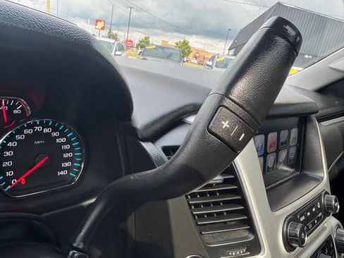 Used 2020 GMC Yukon XL SLT image 21