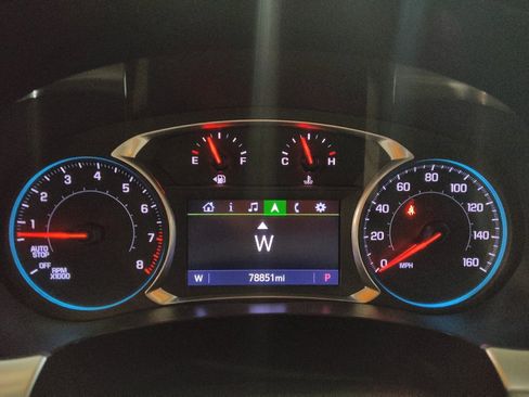 Used 2020 Chevrolet Traverse LT w/ Driver Confidence II Package AWD/4WD image 23