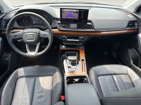 Used 2023 Audi Q5 2.0T Premium w/ Convenience Package AWD/4WD image 22