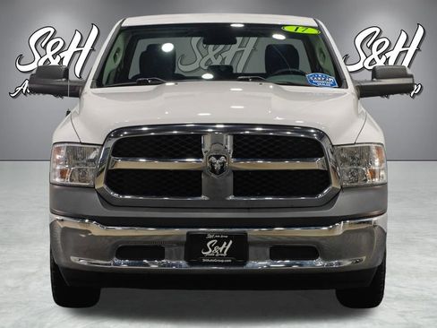 Used 2017 RAM 1500 ST w/ SXT Appearance Group AWD/4WD image 10
