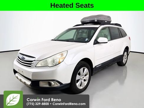 Used 2011 Subaru Outback 2.5i Limited w/ PWR Moonroof Pkg image 3