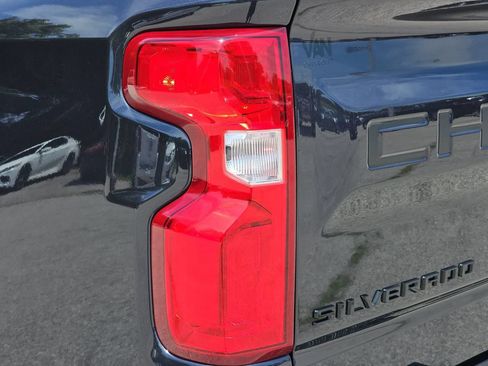 Certified 2023 Chevrolet Silverado 1500 RST AWD/4WD image 39