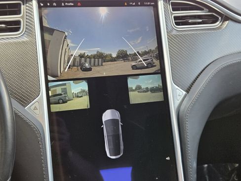 Used 2018 Tesla Model X 75D AWD/4WD image 19