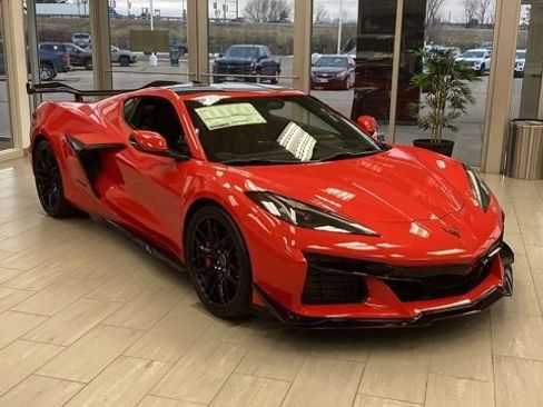 New 2026 Chevrolet Corvette Z06 w/ Z07 Performance Package image 2