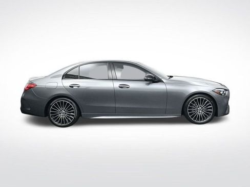 Used 2024 Mercedes-Benz C 300 4MATIC Sedan image 3
